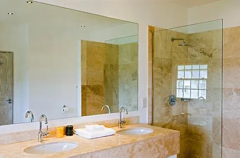 Apartmán Battaleys Mews Mullins